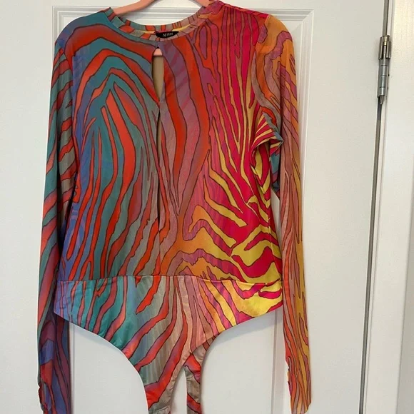 AFRM Marilyn Bodysuit in Multicolor Zebra 1X - Picture 3 of 5